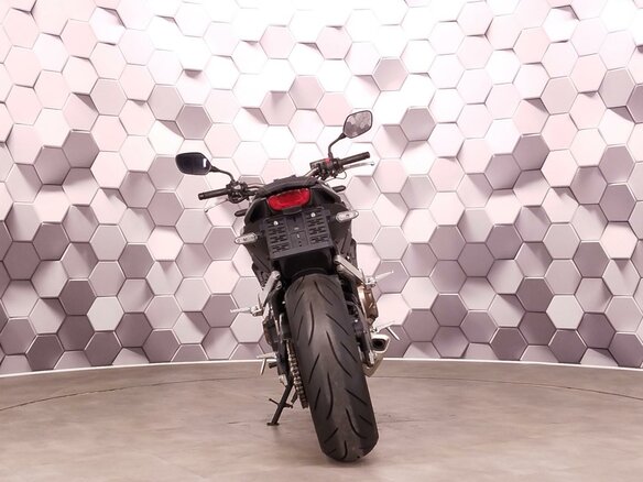 2022 Honda CB 650R, чёрный - вид 5
