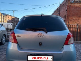 2005 Toyota Vitz II (XP90), голубой, 415000 рублей, вид 3