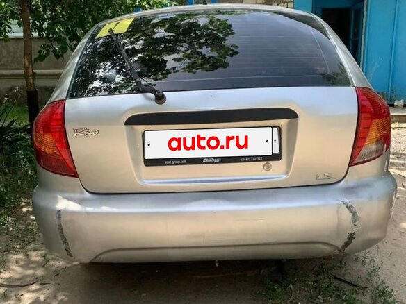 2001 Kia Rio I, серебристый, 230000 рублей - вид 2
