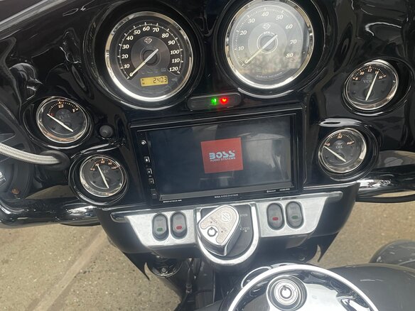 2010 Harley-Davidson Electra Glide, серый, 1100000 рублей - вид 6