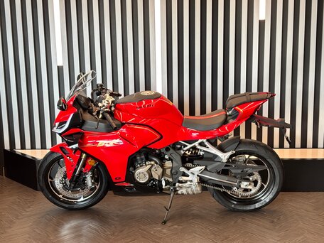 2026 QJMotor SRK 421 RR, красный, 629000 рублей, вид 5