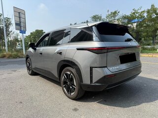 2026 Toyota bZ3X 58.3 kWh, серый, 2950000 рублей, вид 4