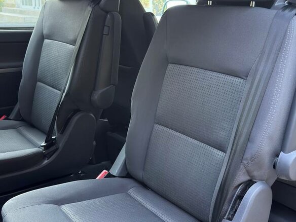 2009 Volkswagen Multivan T5, бежевый, 1335000 рублей - вид 9