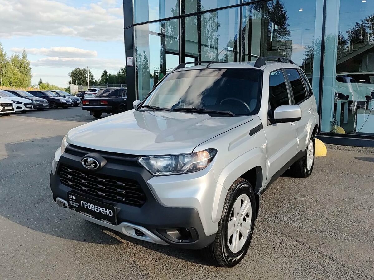 Открыть фотографии: Lada (ВАЗ) Niva Travel I
