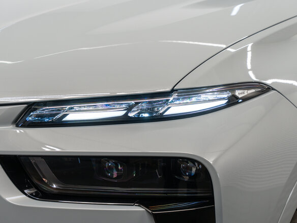 2026 BMW X7 40d I (G07) Рестайлинг, серый, 18990000 рублей - вид 8