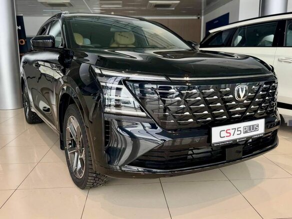 2025 Changan CS75 Plus IV, чёрный, 4339900 рублей - вид 1