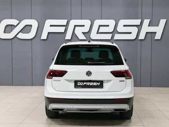 2019 Volkswagen Tiguan II, белый, 2650000 рублей - вид 6