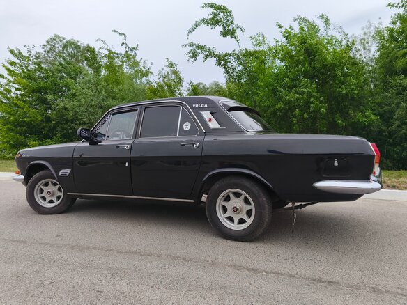 1982 ГАЗ 24 «Волга» 2401 I (24), чёрный, 2000000 рублей - вид 4