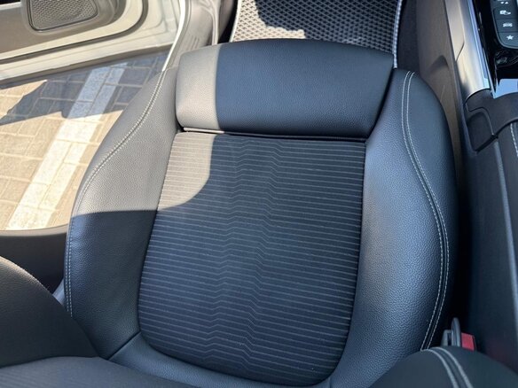 2021 Mercedes-Benz GLB 220 d I (X247), белый - вид 5