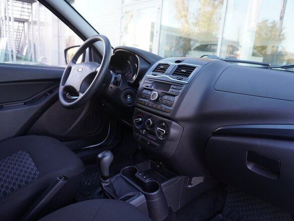 2023 Lada (ВАЗ) Granta I Рестайлинг, белый, 841000 рублей - вид 19