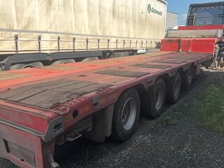 2024 Сааб 9891, красный, 4363000 рублей, вид 5