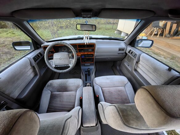 1994 Plymouth Acclaim, белый, 769369 рублей - вид 16
