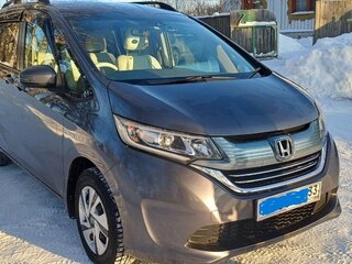 2018 Honda Freed II, серый, 2300000 рублей, вид 4