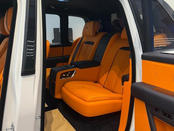 2026 Rolls-Royce Cullinan I Рестайлинг (Series II), белый, 50000000 рублей - вид 13