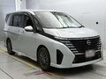 2023 Nissan Serena VI (C28), белый, 2600000 рублей - вид 1