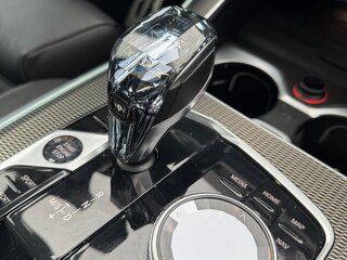 2021 BMW X5 40i IV (G05/G18), чёрный, 5500000 рублей, вид 2