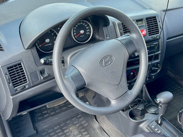 2010 Hyundai Getz I Рестайлинг, серебристый, 770000 рублей - вид 14
