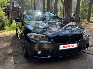 2010 BMW 5 серии 530d VI (F10/F11/F07), чёрный, 1900000 рублей, вид 4