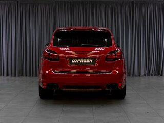 2013 Porsche Cayenne S II (958), красный, 3816000 рублей, вид 4