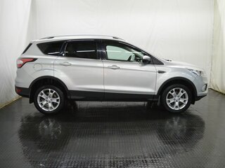2018 Ford Kuga II Рестайлинг, серебристый, 1660000 рублей, вид 4