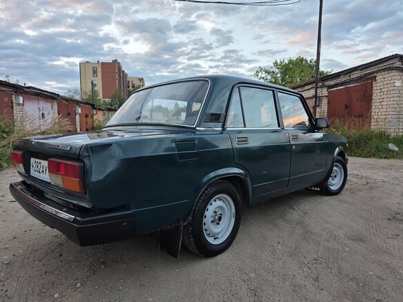 2008 Lada (ВАЗ) 2107, зелёный - вид 2