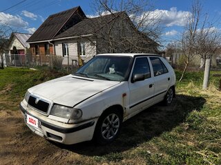 2001 Skoda Felicia I Рестайлинг, белый, 85000 рублей, вид 1