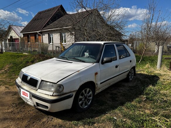 2001 Skoda Felicia I Рестайлинг, белый