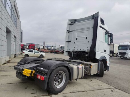 2019 Mercedes-Benz Actros, белый, 7300000 рублей, вид 3