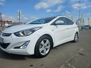 2015 Hyundai Elantra V (MD) Рестайлинг, белый, 1250000 рублей, вид 1