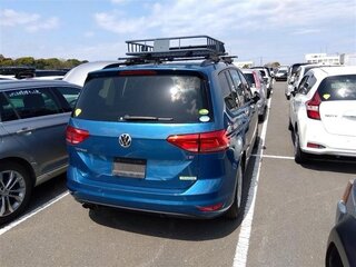 2016 Volkswagen Touran II, голубой, 1400000 рублей, вид 5
