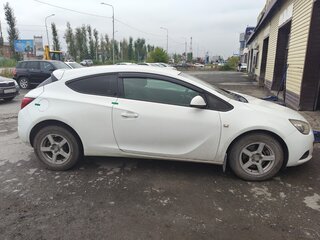 2012 Opel Astra GTC J Рестайлинг, белый, 496000 рублей, вид 4
