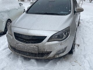 2011 Opel Astra J, серебристый, 550000 рублей, вид 5