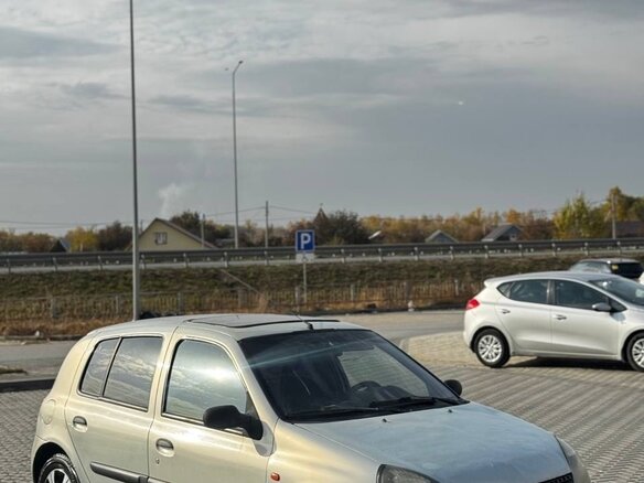 2002 Renault Clio II Рестайлинг, голубой, 160000 рублей