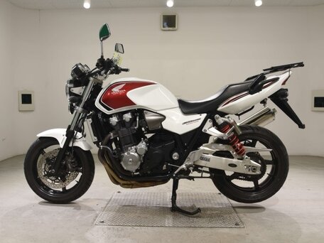 2010 Honda CB 1300, белый, 594000 рублей, вид 1