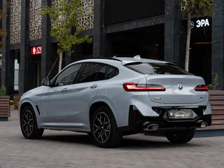 2024 BMW X4 20i II (G02) Рестайлинг, серый, 7190000 рублей, вид 4