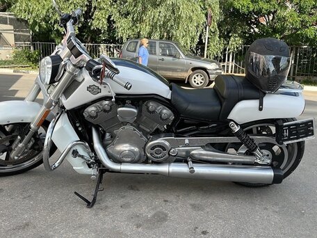 2013 Harley-Davidson V-Rod Muscle, белый, 1670000 рублей, вид 1