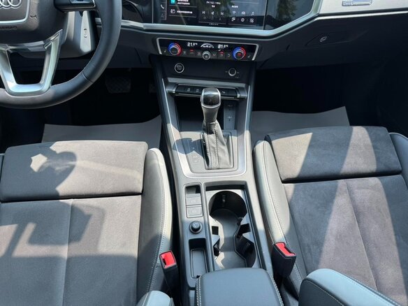 2023 Audi Q3 35 TFSI II (F3), белый, 2270029 рублей - вид 15