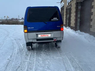 1989 Mitsubishi Delica III, синий, 495000 рублей, вид 5