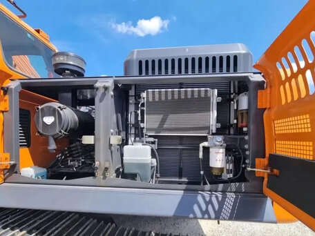 2026 Develon DX260, оранжевый, 22046430 рублей, вид 4