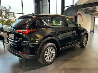 2025 Mazda CX-5 II Рестайлинг, чёрный, 4250000 рублей, вид 4