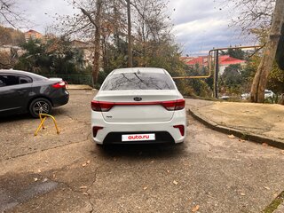 2017 Kia Rio IV, белый, 1250000 рублей, вид 3