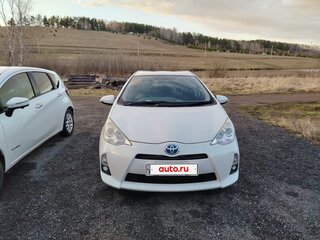 2014 Toyota Aqua I, белый, 920000 рублей, вид 1