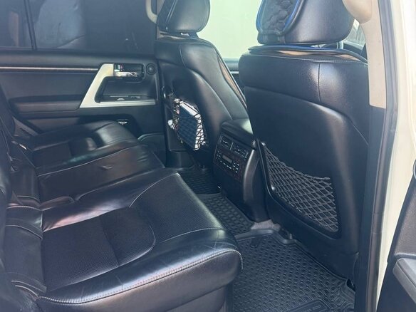 2013 Toyota Land Cruiser 200 Series Рестайлинг 1, белый, 3200000 рублей - вид 13