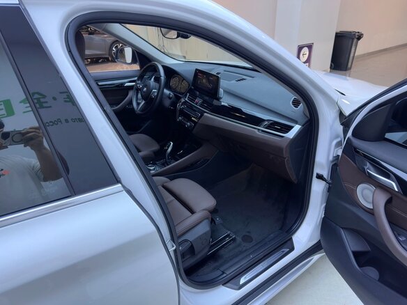 2023 BMW X1 Long 20Li sDrive II (F48) Рестайлинг, белый, 2965000 рублей - вид 11