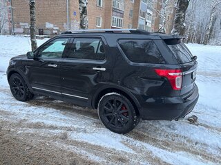 2012 Ford Explorer V, чёрный, 1340000 рублей, вид 2
