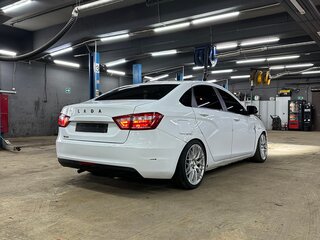 2018 Lada (ВАЗ) Vesta I, белый, 850000 рублей, вид 4