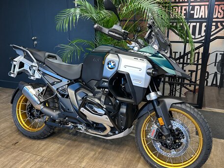 2026 BMW R 1300 GS Adventure, зелёный, 3590000 рублей, вид 1