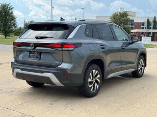 2026 Volkswagen Tiguan III (NA Market), серый, 5723178 рублей, вид 3