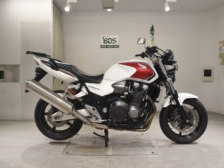 2010 Honda CB 1300, белый, 594000 рублей, вид 2