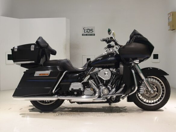 2009 Harley-Davidson Road Glide, чёрный, 705000 рублей - вид 1